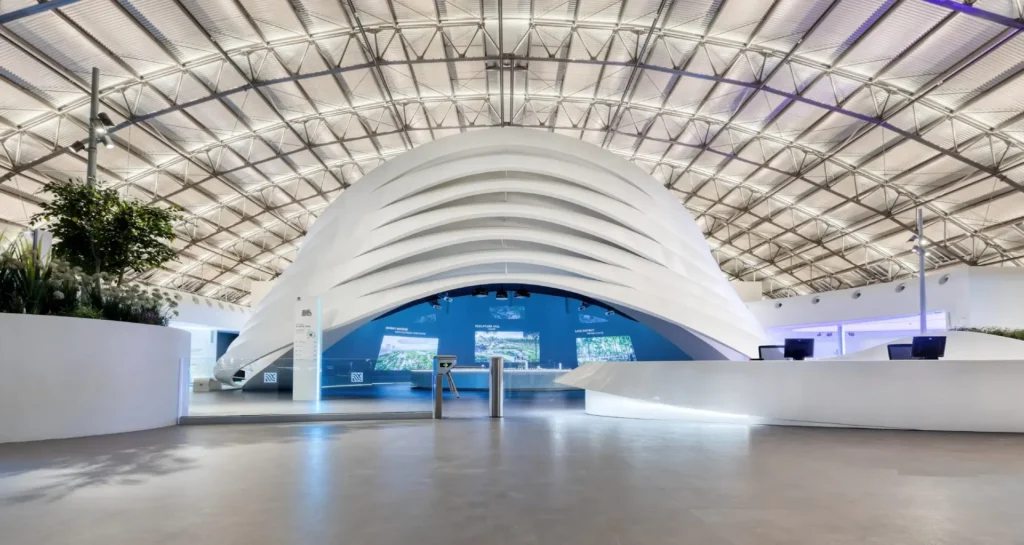 0 experience centre hero scaled jpg (1)